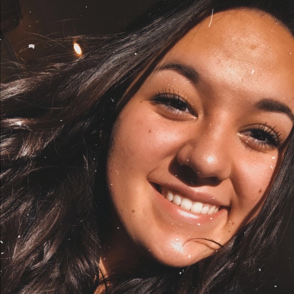 Meet your Posher, Elizabeth - Picture 1 of 1